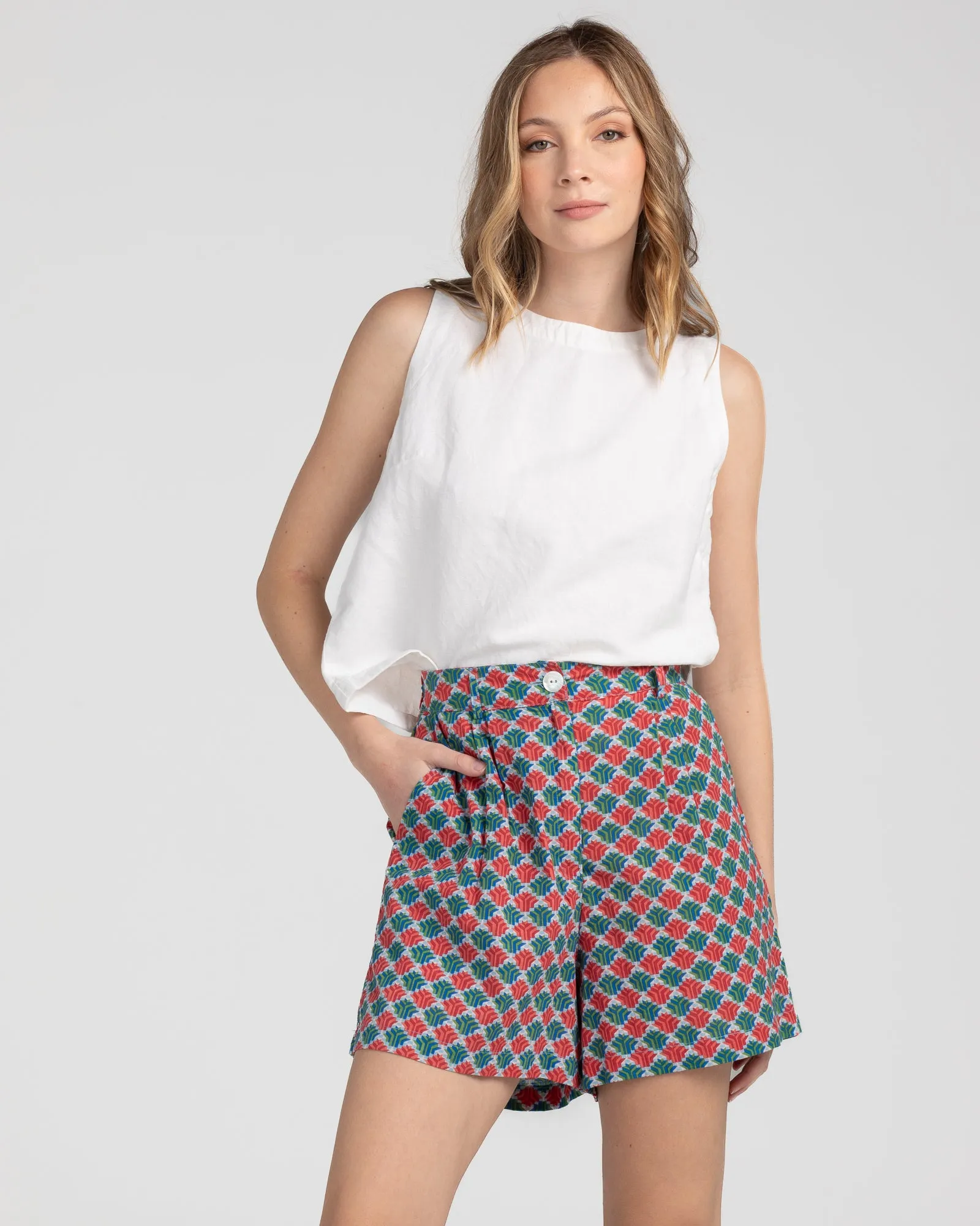 Daisy Short - Alba