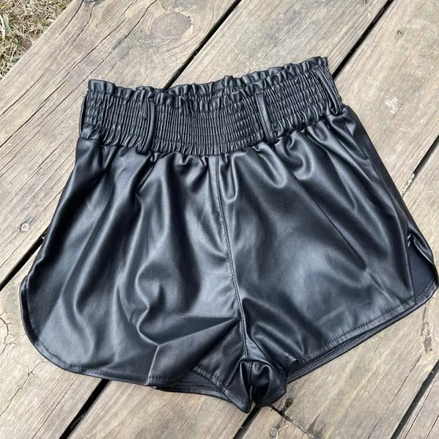 Elastic High Waist Shorts Women Loose Runner Shorts Summer Shorts