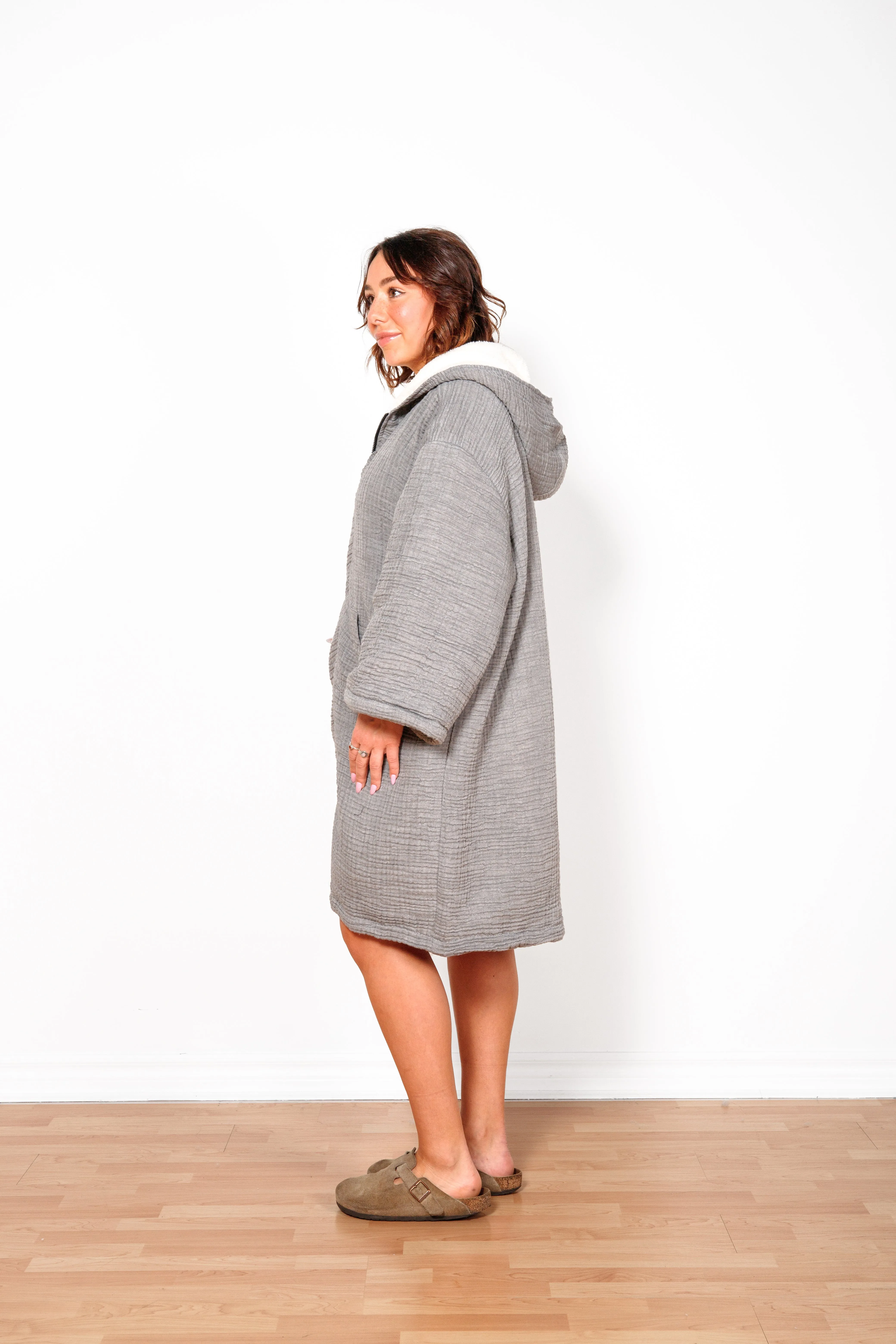 THE POLAR | Unisex Fleece-lined Muslin Zip Poncho