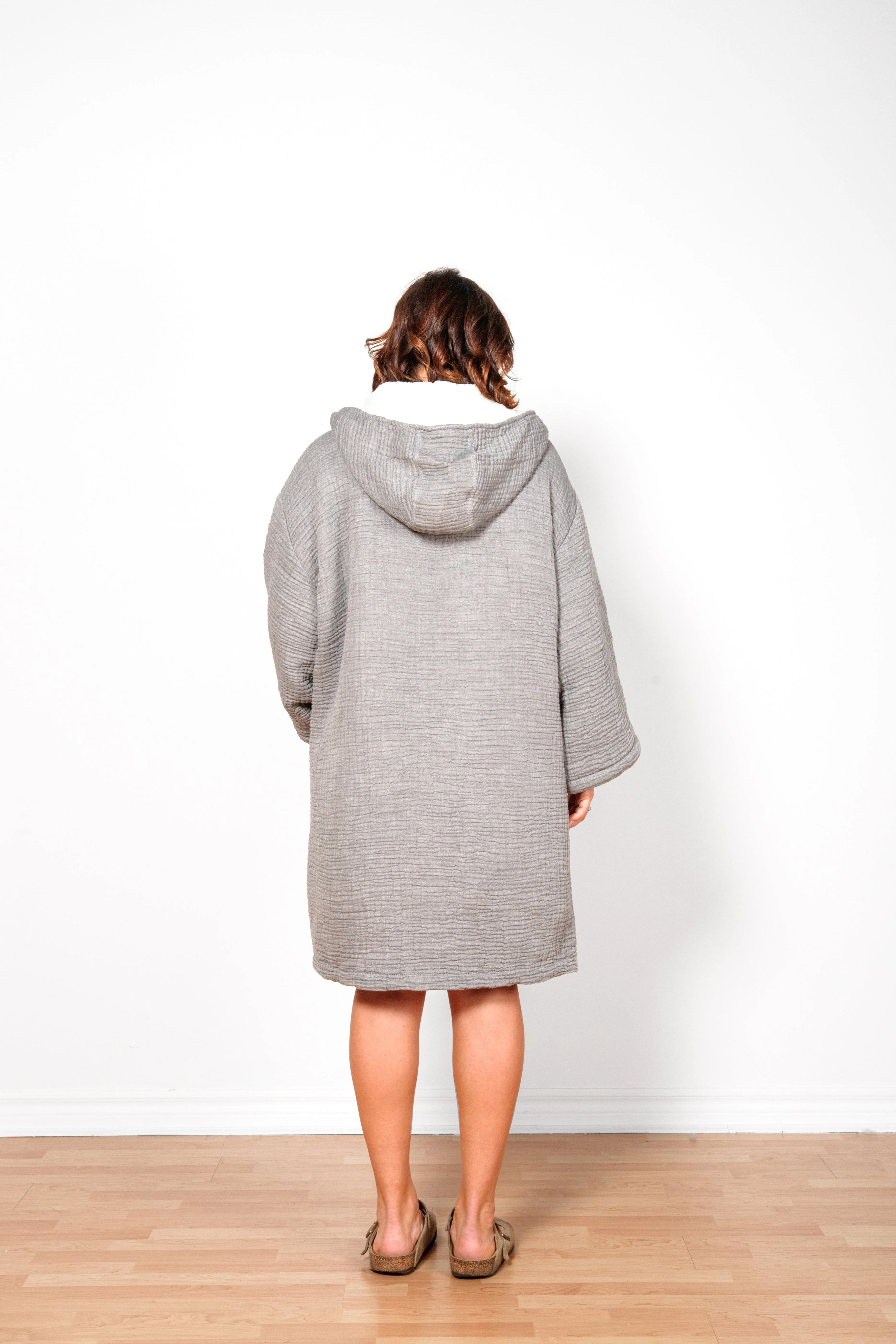 THE POLAR | Unisex Fleece-lined Muslin Zip Poncho