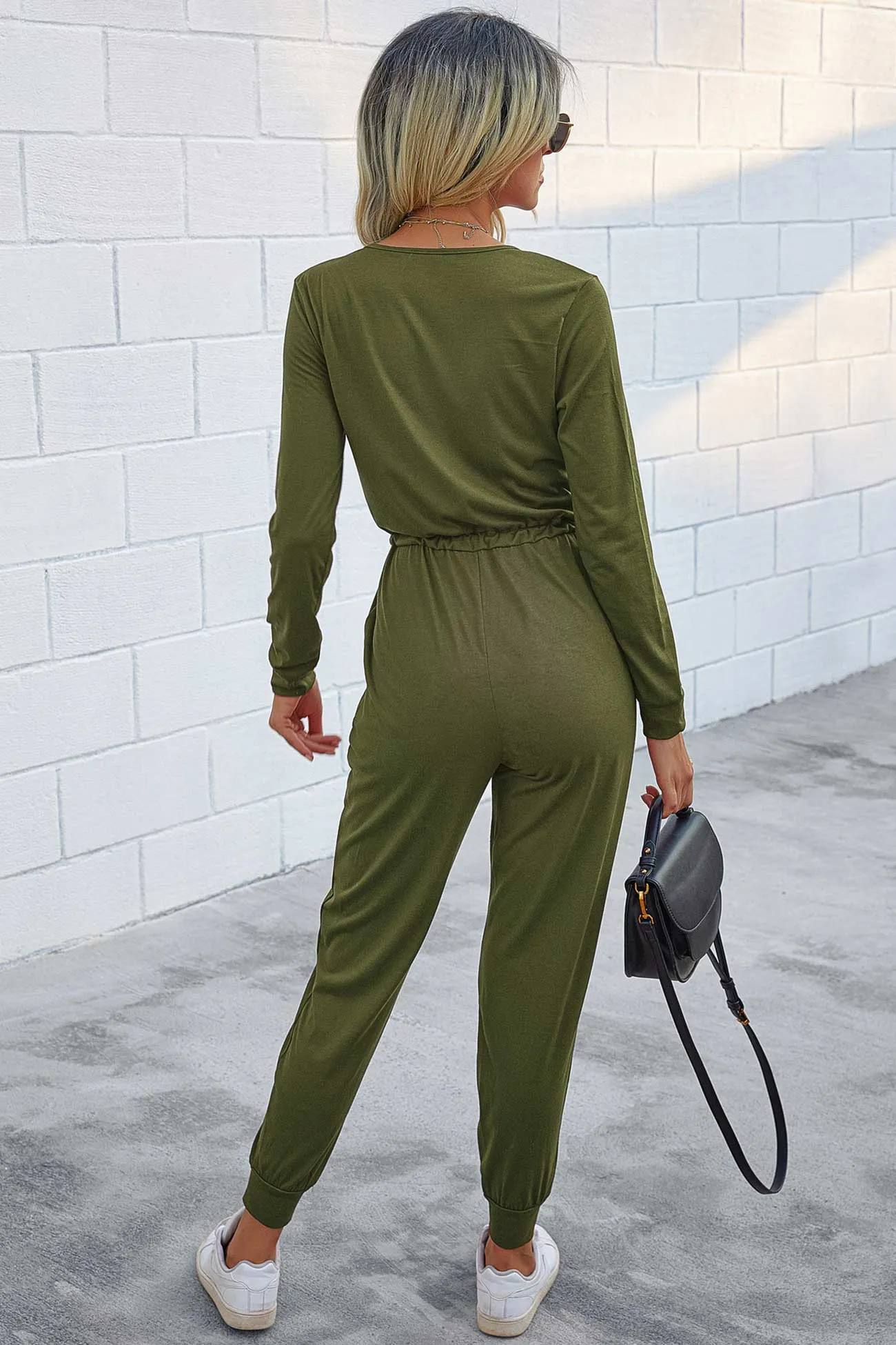 V Neck Solid Color Tie-Waist Jumpsuits