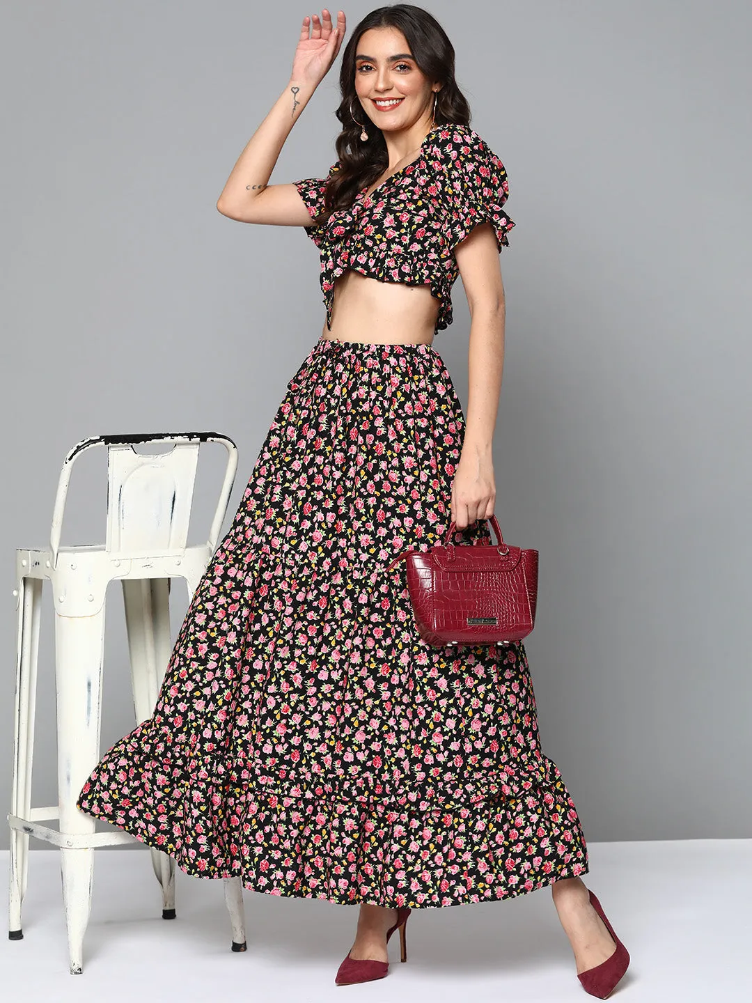 Women Black Ditsy Floral Volume Sleeve Top With Maxi Skirt