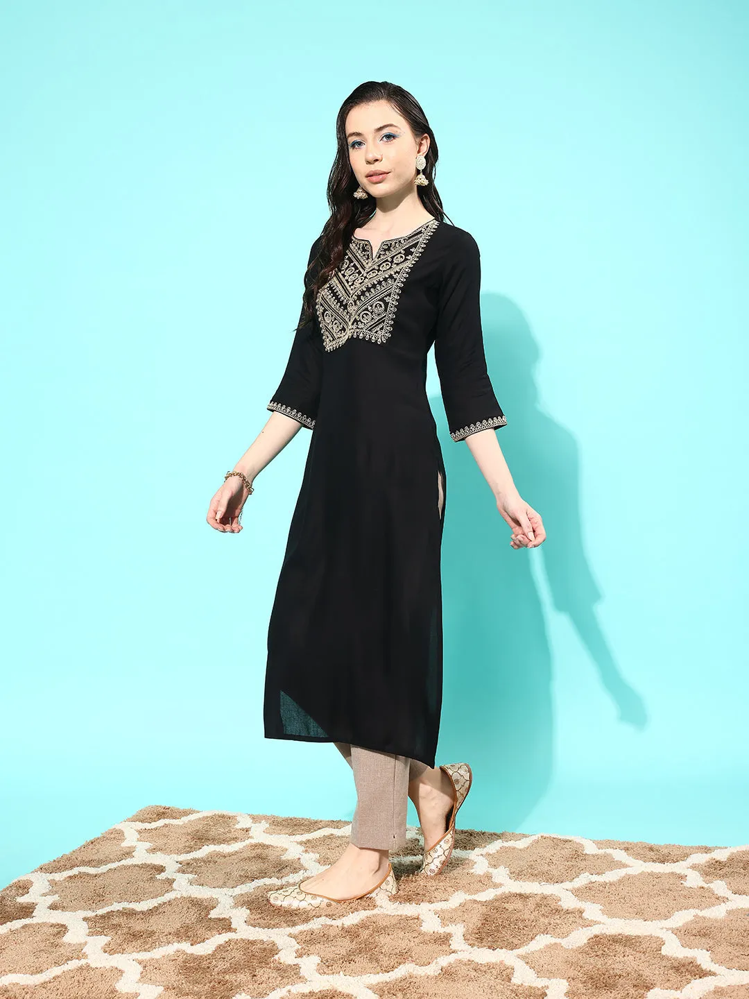 Women Black Embroidered Yoke Desgin Straight Kurta