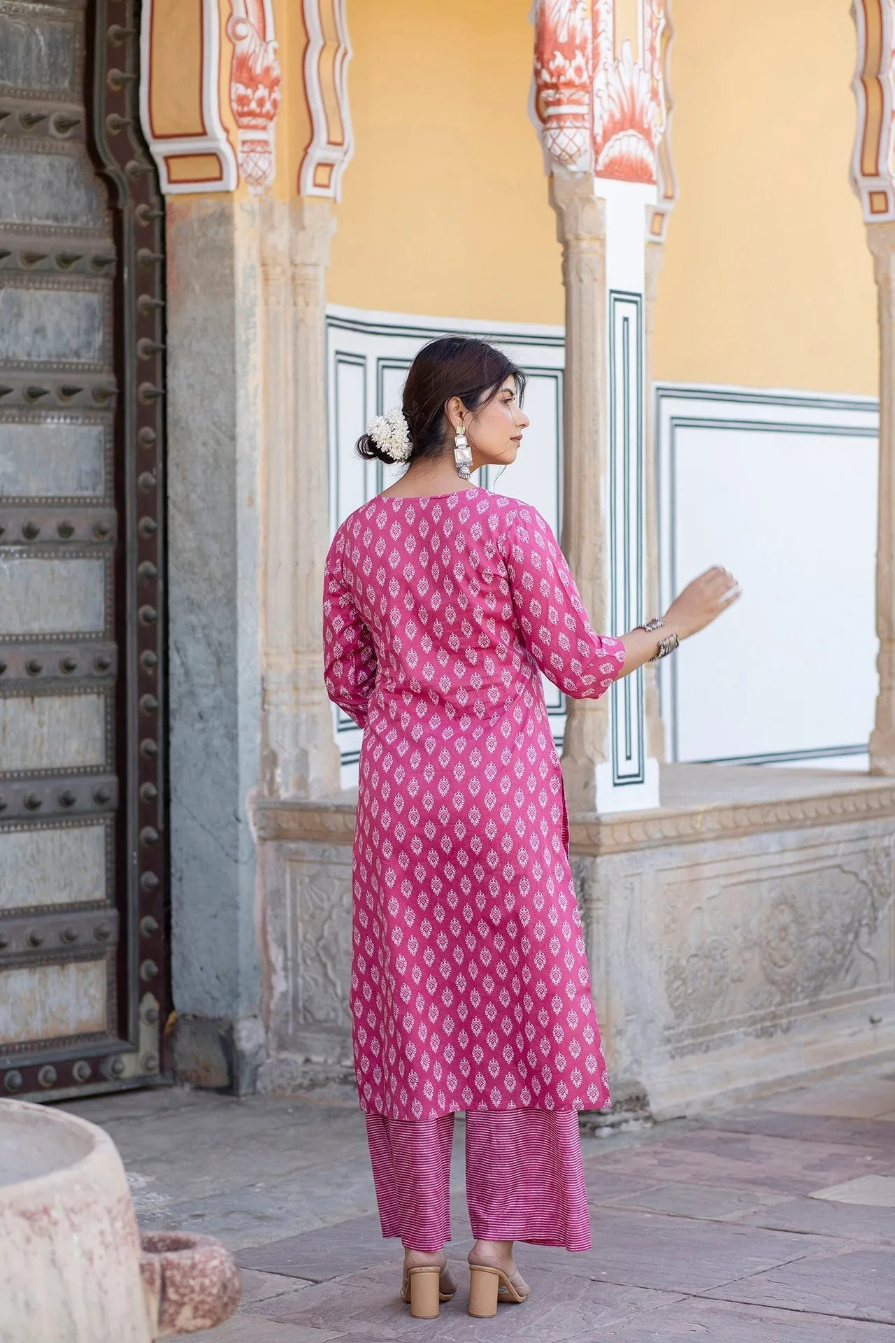 Women Pink Ethnic Printed Straight Kurta With Palazzo And Dupatta