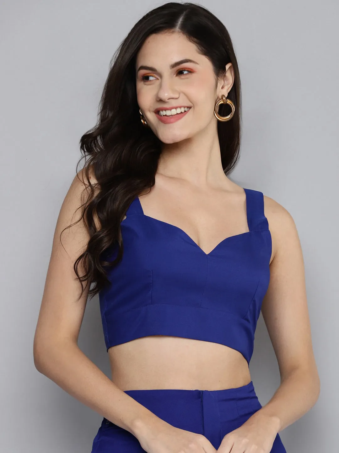 Women Royal Blue Sweetheart Neck Strappy Crop Top