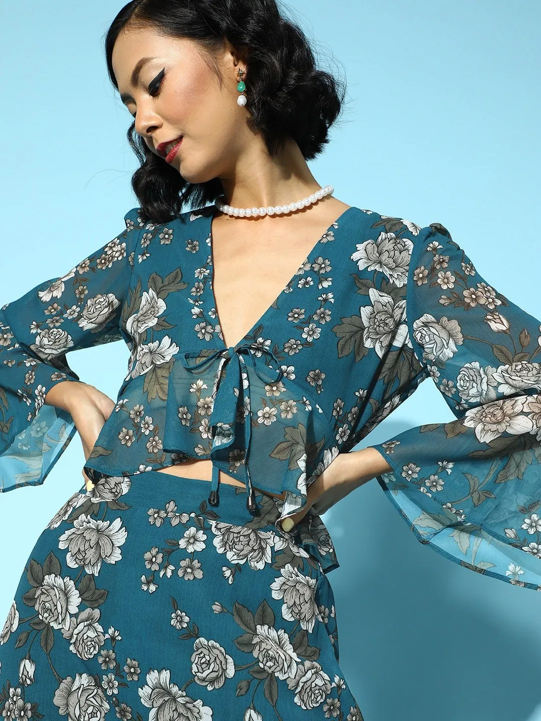 Women Teal Blue Floral Bell Sleeve Peplum Crop Top